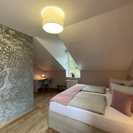 Apartmany Jasmin Ліберець Екстер'єр фото