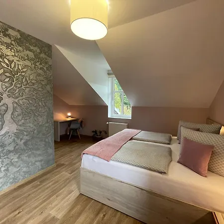 Apartmany Jasmin Ліберець Екстер'єр фото