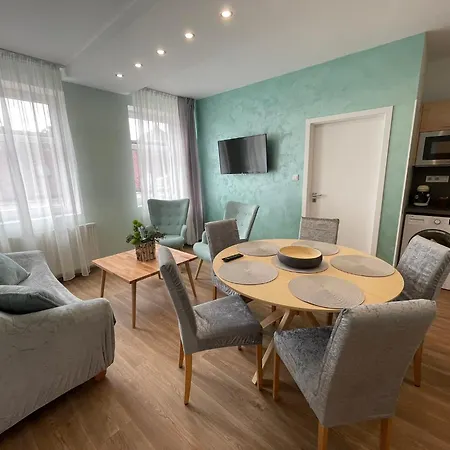 Apartmany Jasmin Ліберець Екстер'єр фото
